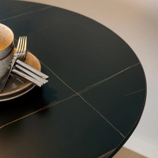 Söögilaud Matilda D90 (must)